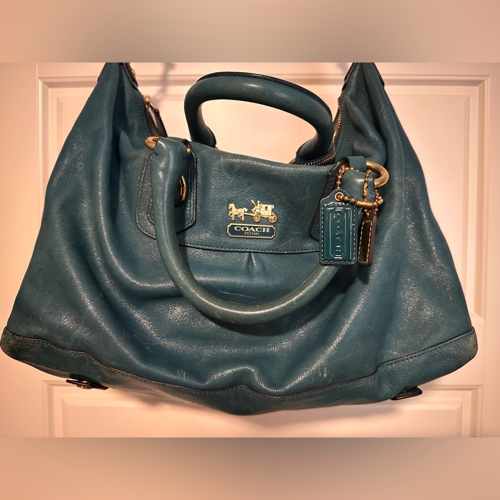 COACH Leather Handbag medium sized with removable shoulder strap - Picture 9 of 14